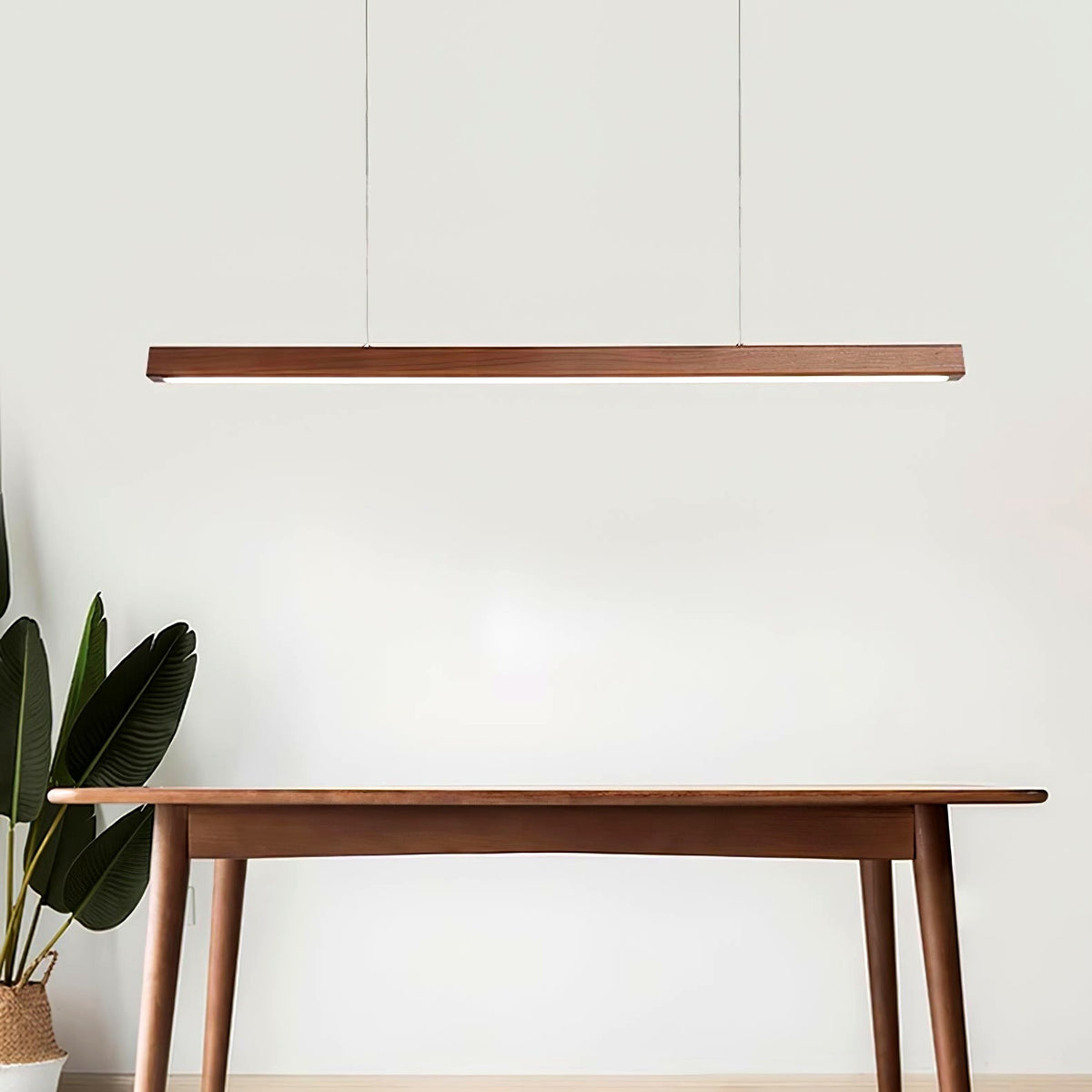 Elowen Suspension linéaire minimaliste en bois