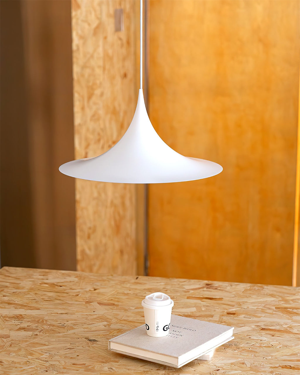 Solisin Suspension à col fin et large évasement pour salle à manger