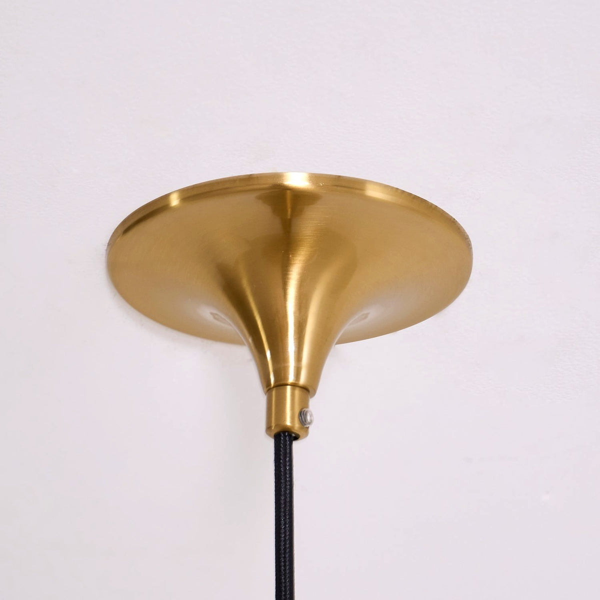 Solisin Suspension à col fin et large évasement pour salle à manger