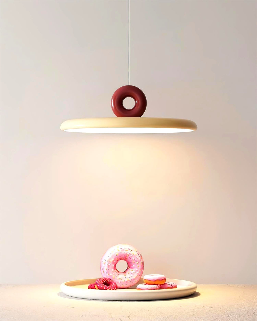Suspension Disque Acrylique Avec Détail en Boucle Ambiance Minimaliste