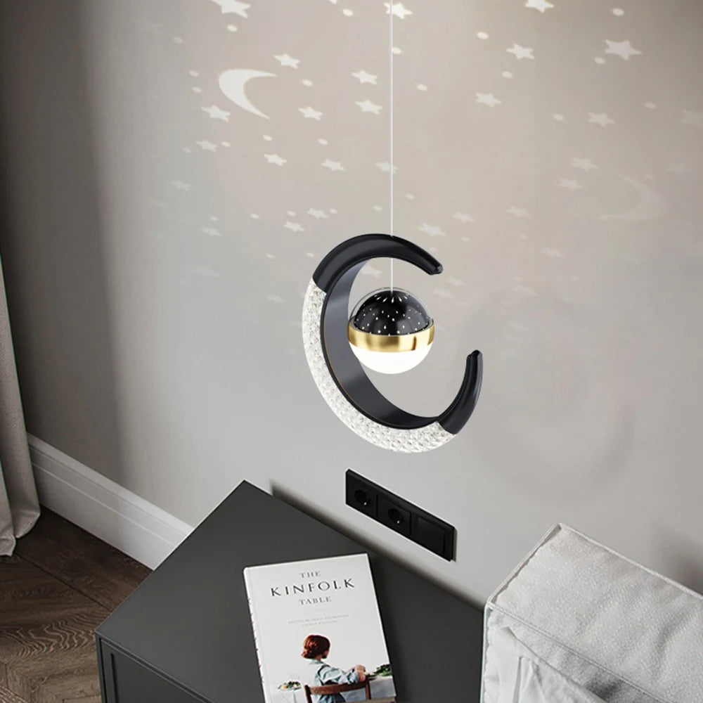 Suspension étoile avec projecteur pour enfant