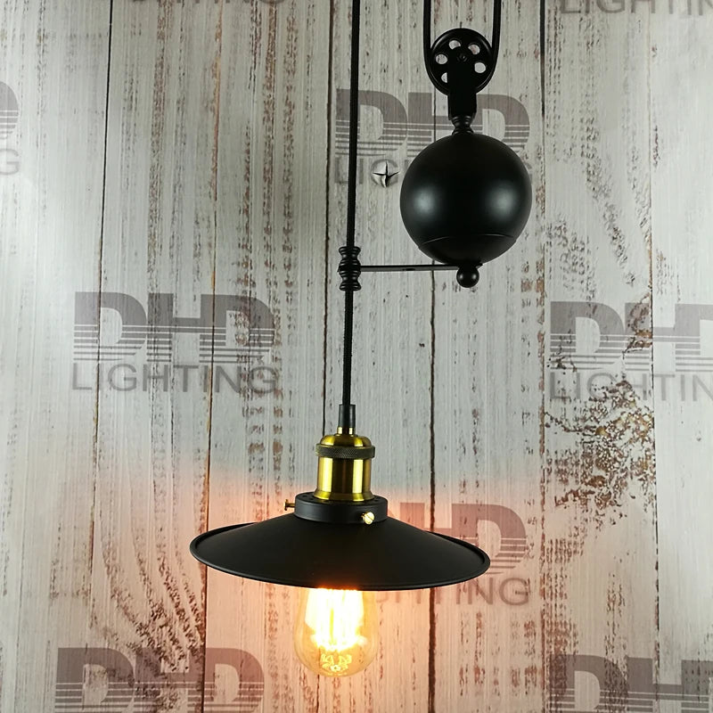 Suspension cloche en métal design industriel