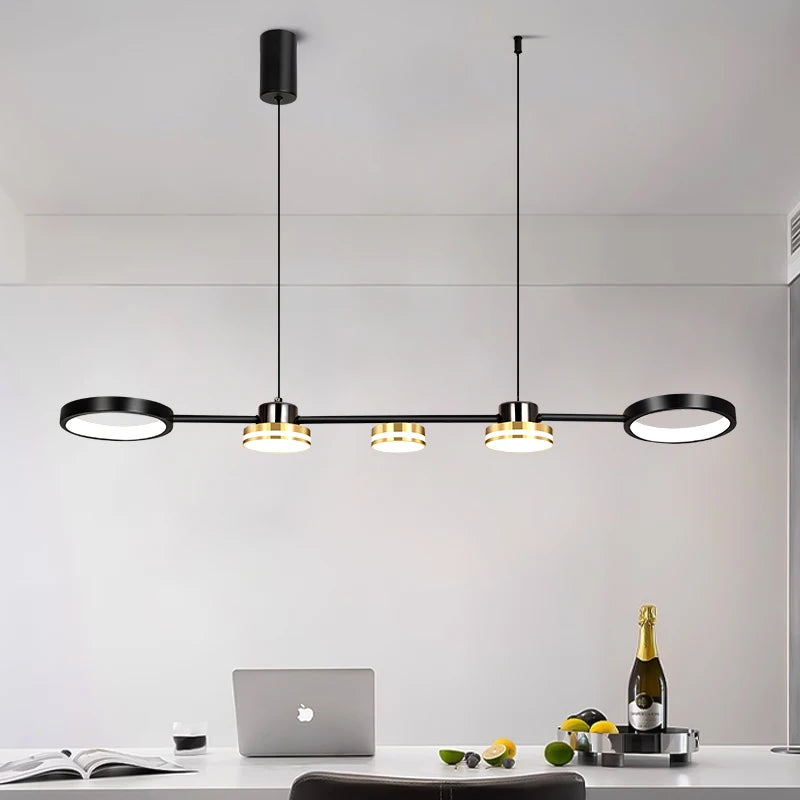 Suspension linéaire avec cercles en métal design moderne