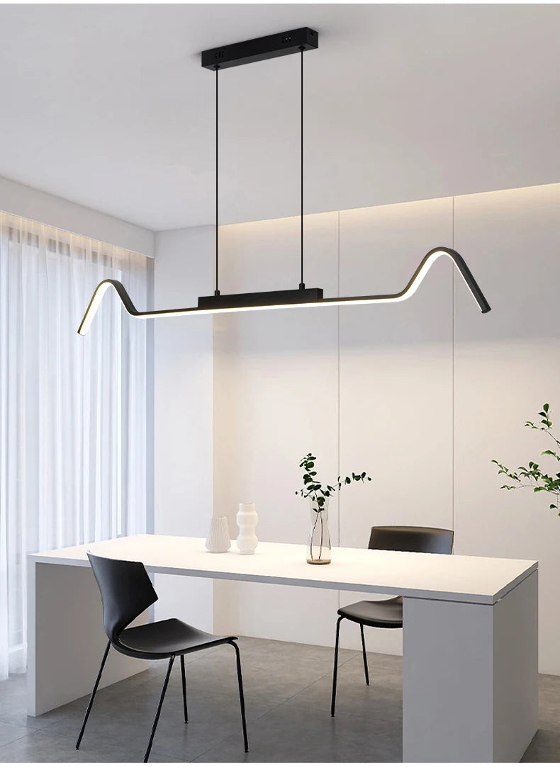 Suspension linéaire en métal design moderne