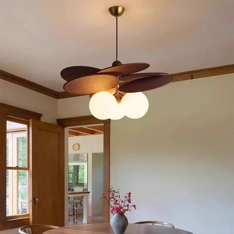 Suspension fleur en bois et métal design moderne