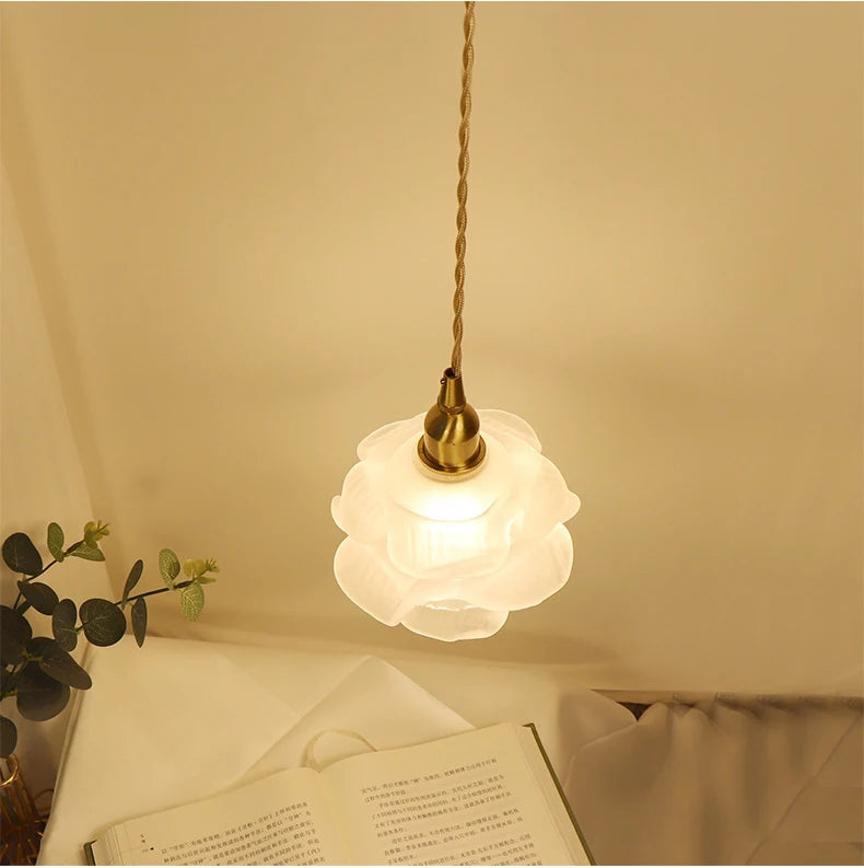 Suspension fleur en verre design vintage