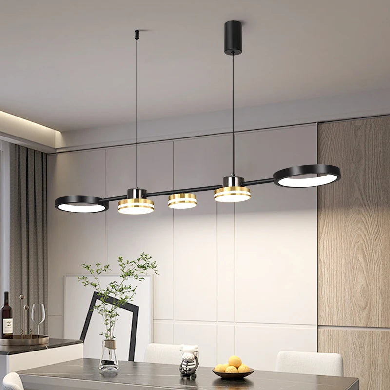 Suspension linéaire avec cercles en métal design moderne
