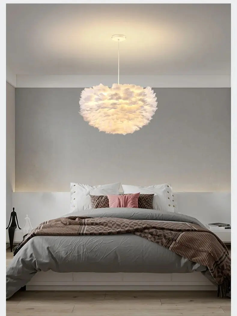 Suspension nuage en plumes design bohème