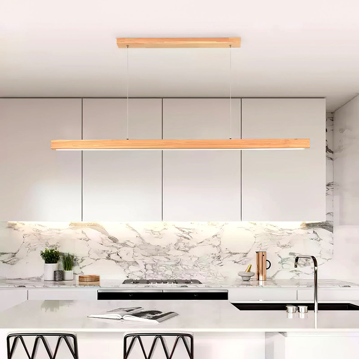 Elowen Suspension linéaire minimaliste en bois