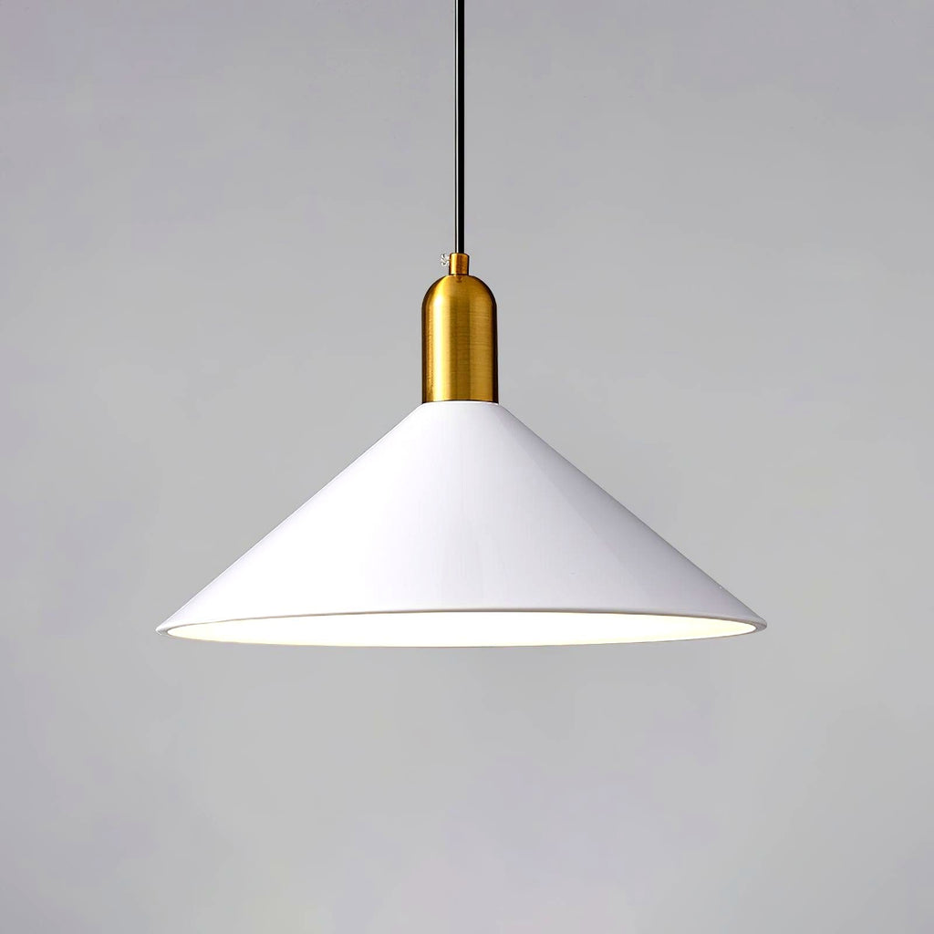 Suspension Moderne et Minimaliste en Métal