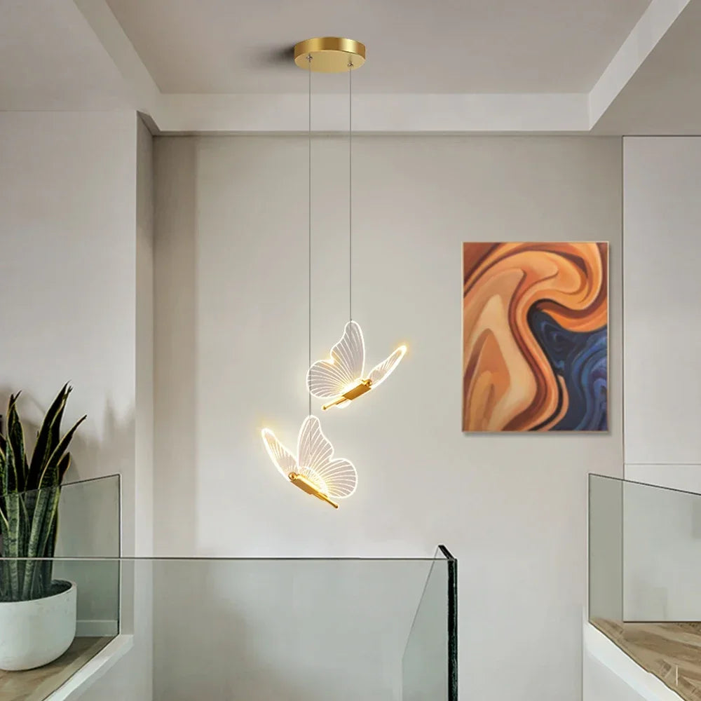 Suspension Ailée en Métal Design Moderne