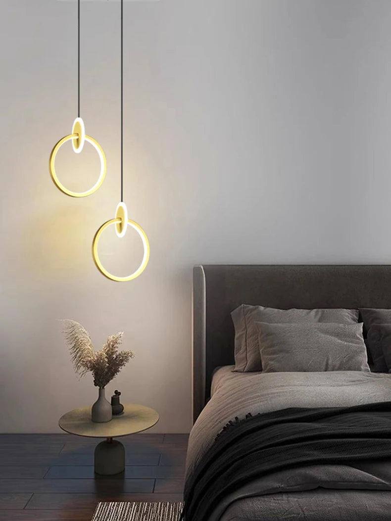 Suspension Anneau en Métal Design Moderne