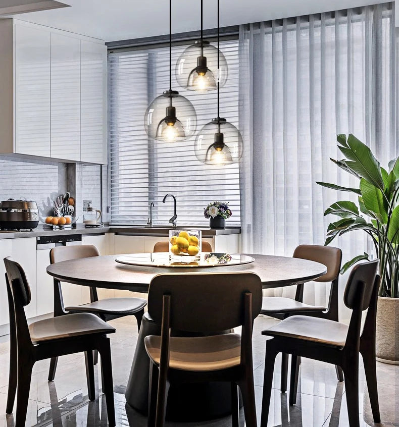 Suspension Boule en Verre Teinté Design Rétro