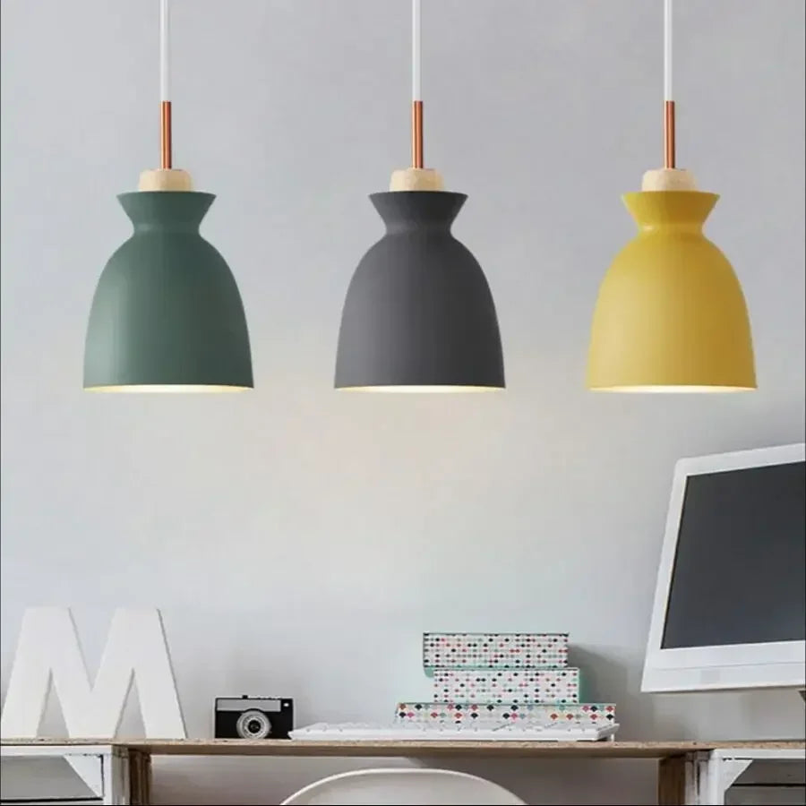 Suspension Cloche en Bois et Métal Design Campagne