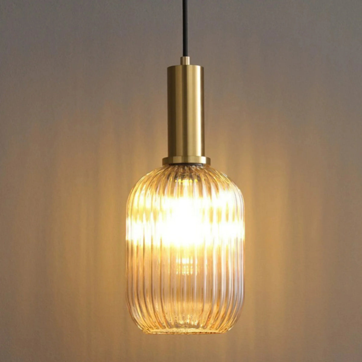 Suspension Cloche en Verre Design Nordique