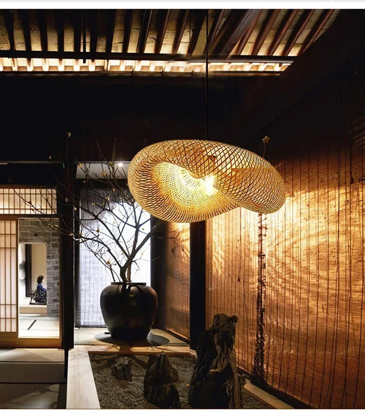 Suspension Cocon en Bambou Tressé Design Vintage