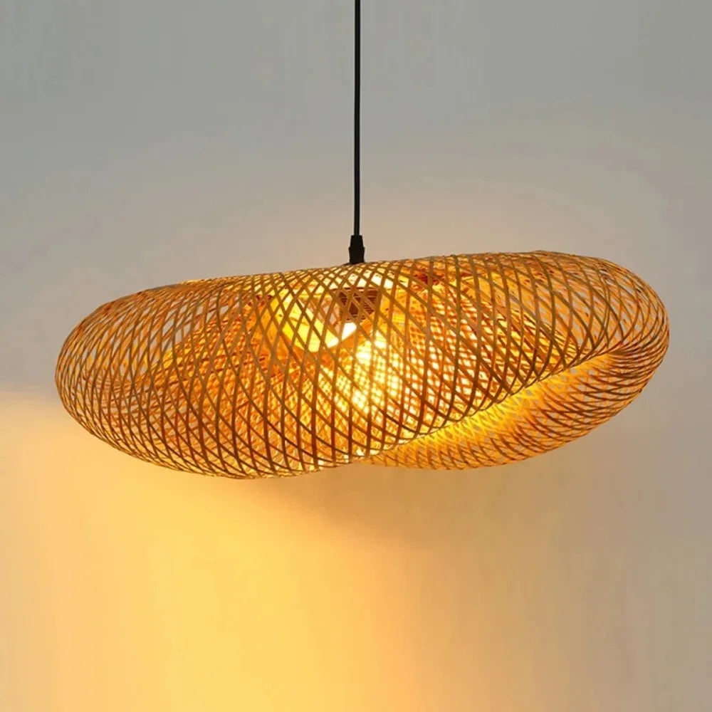 Suspension Cocon en Bambou Tressé Design Vintage