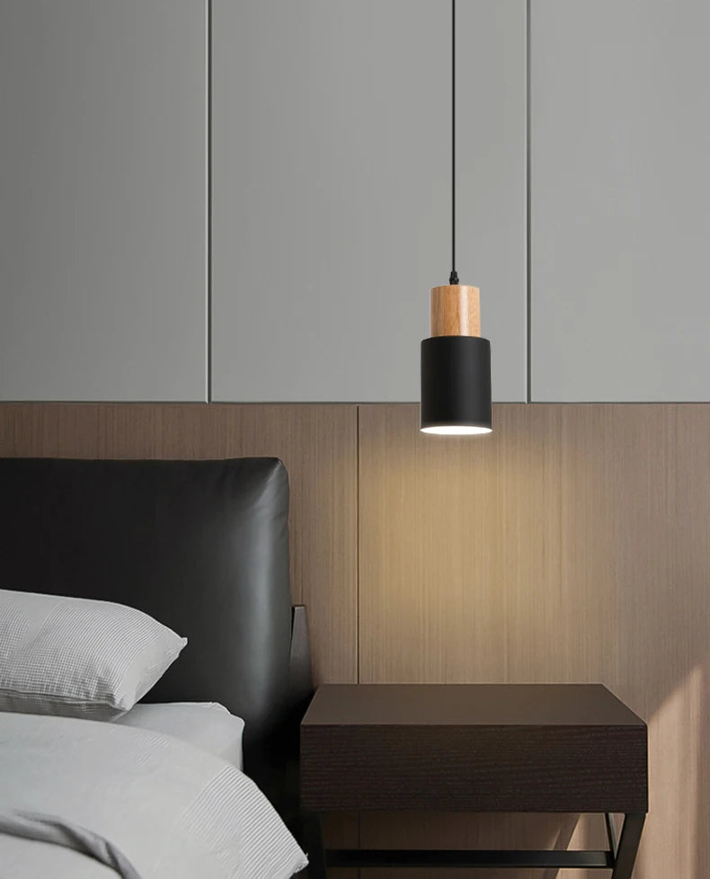 Suspension Cylindre en Bois et Fer Design Nordique