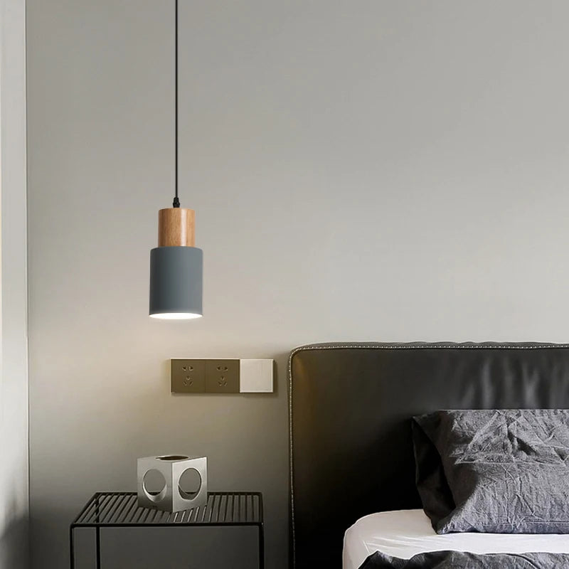 Suspension Cylindre en Bois et Fer Design Nordique