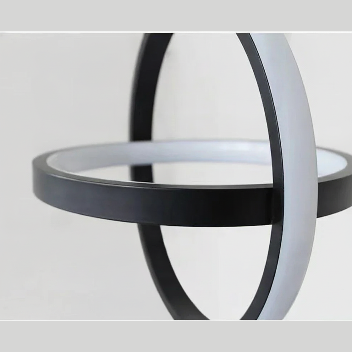 Suspension en Aluminium Design Minimaliste