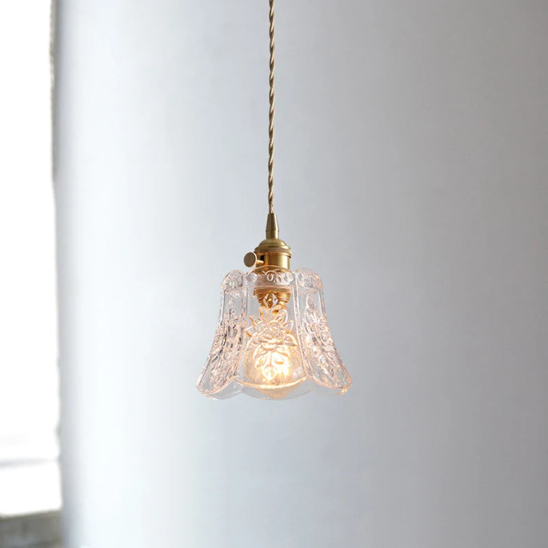 Suspension Fleur en Verre et Laiton Design Vintage Image