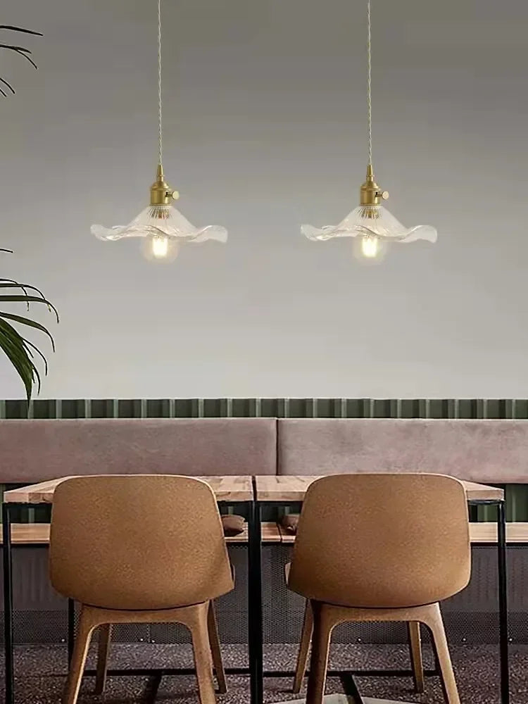 Suspension Florale en Verre et Cuivre Design Traditionnel