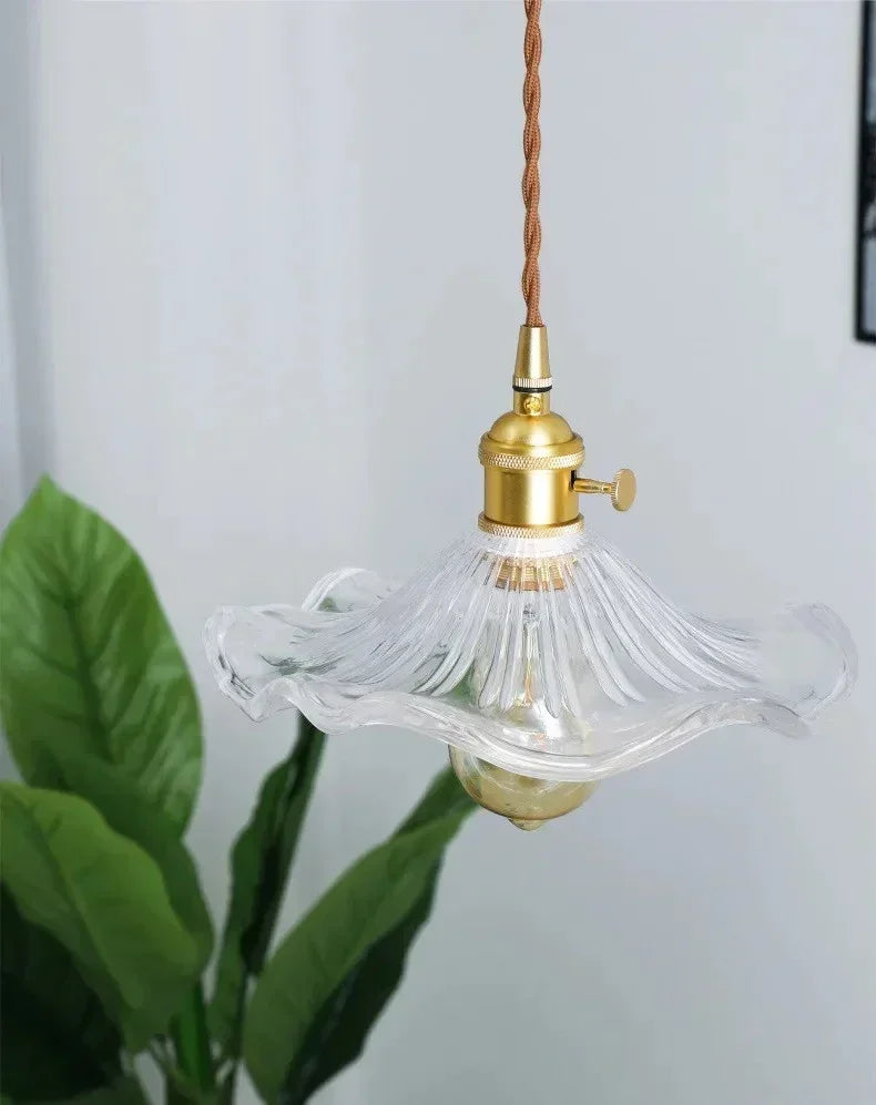 Suspension Florale en Verre et Cuivre Design Traditionnel
