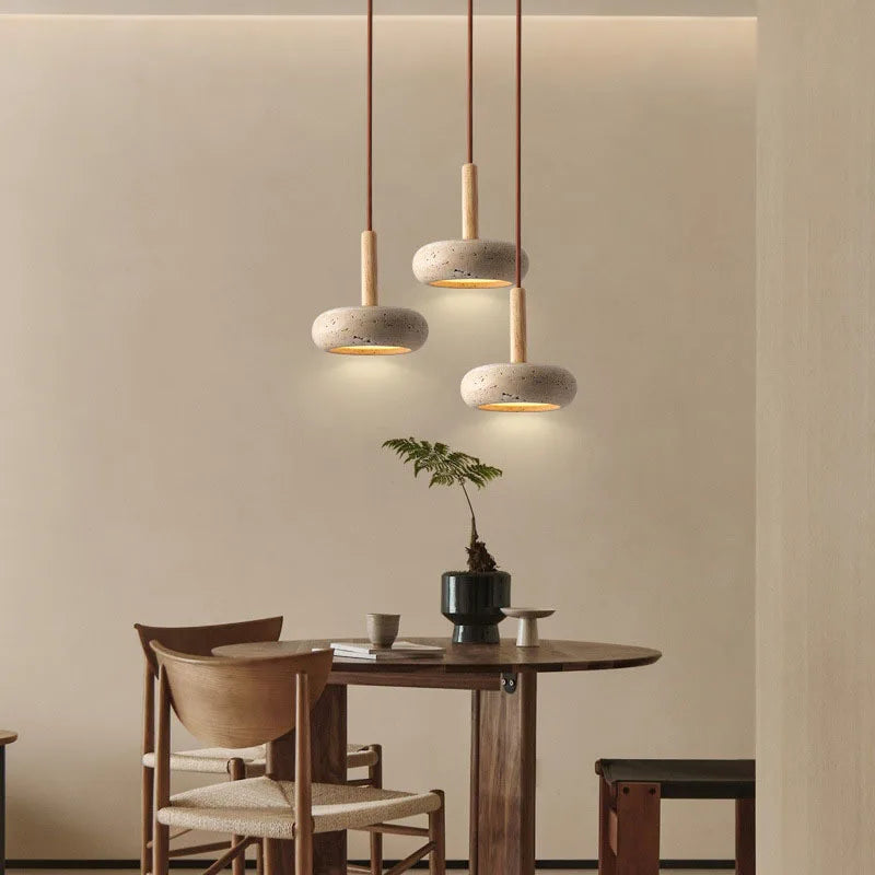 Suspension Galet en Travertin Design Japonais Wabi-Sabi