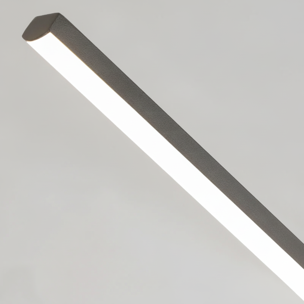 Suspension Linéaire en Aluminium à LED