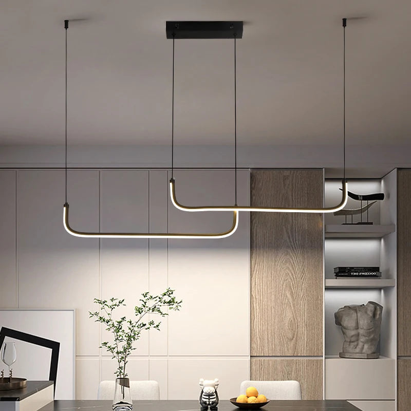 Suspension Linéaire en Aluminium et Fer Design Moderne