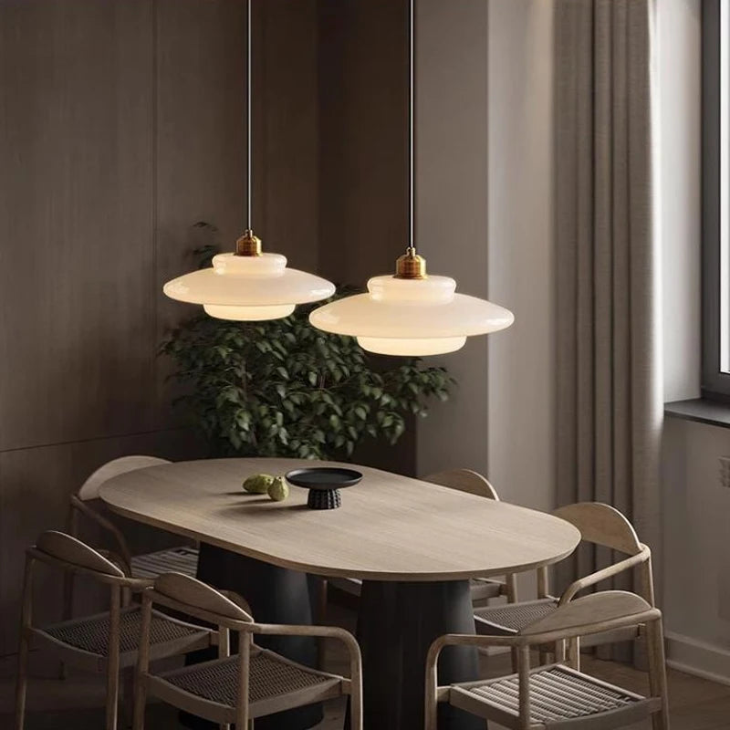 Suspension Soucoupe en Verre Crème Design Nordique