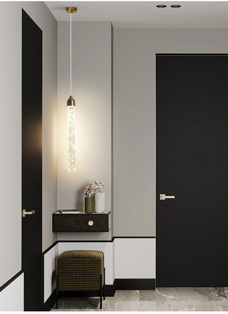 Suspension Tube en Cristal Finition Dorée Design Moderne