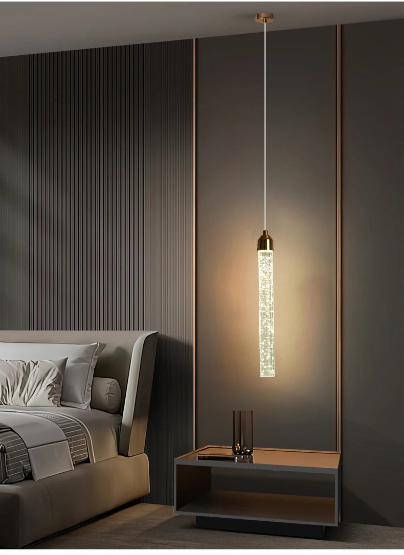 Suspension Tube en Cristal Finition Dorée Design Moderne