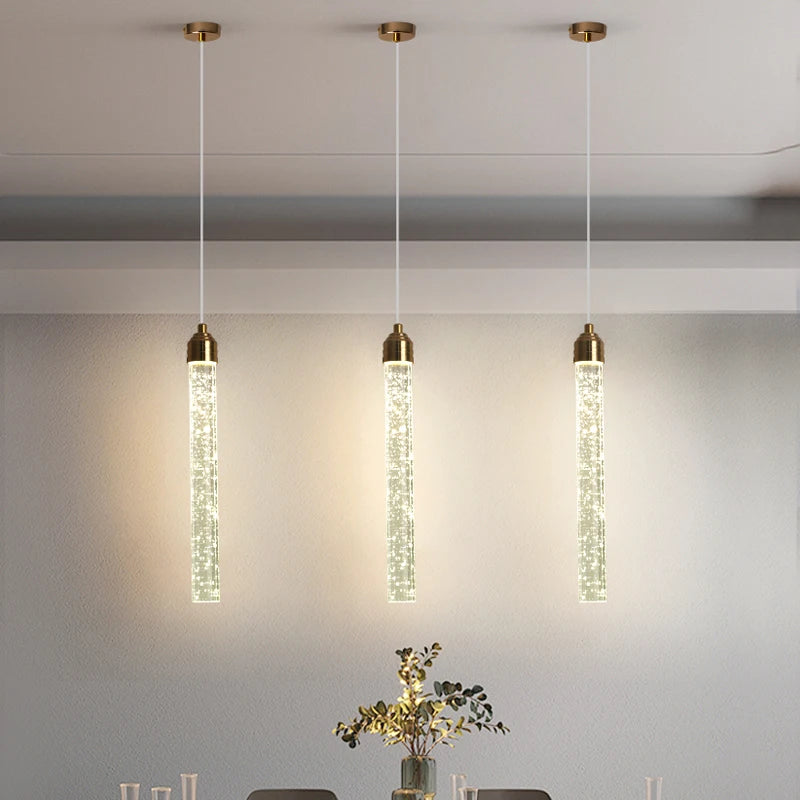 Suspension Tube en Cristal Finition Dorée Design Moderne