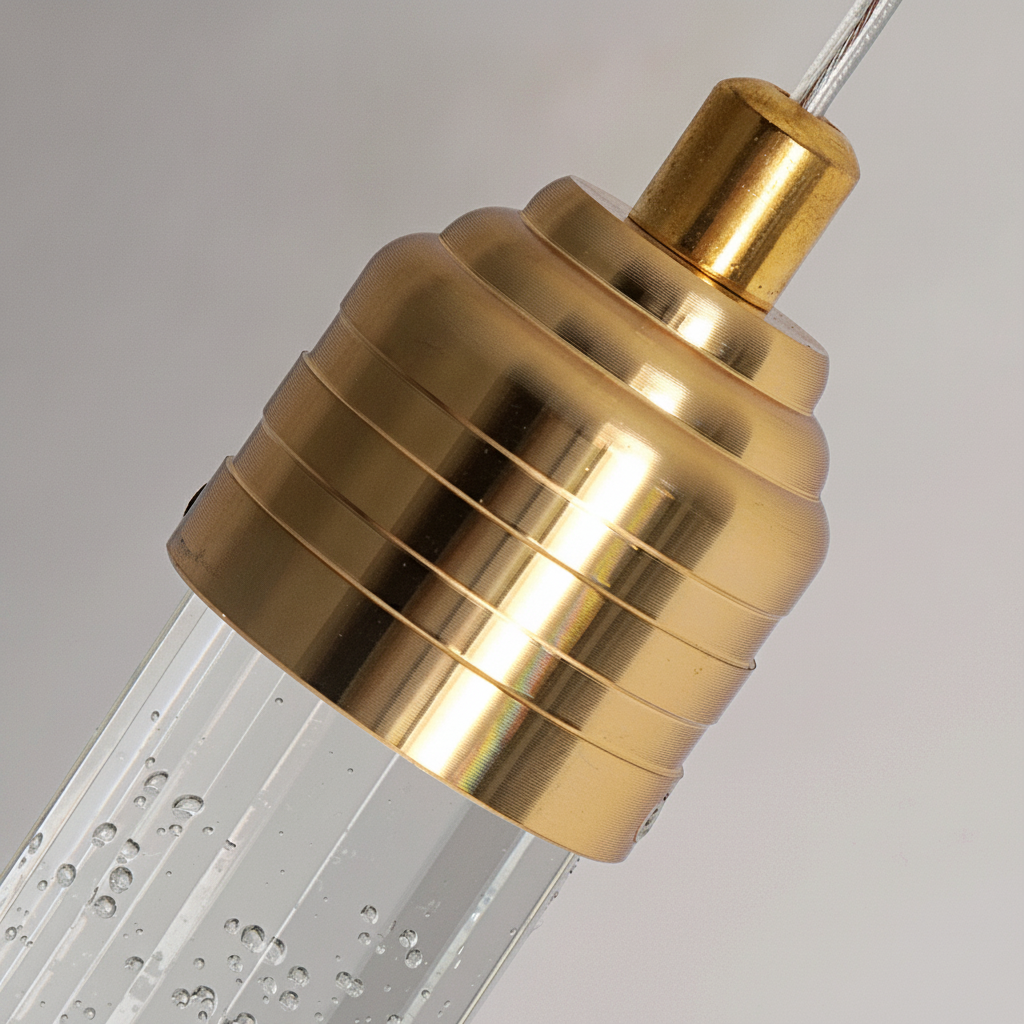 Suspension Tube en Cristal Finition Dorée Design Moderne