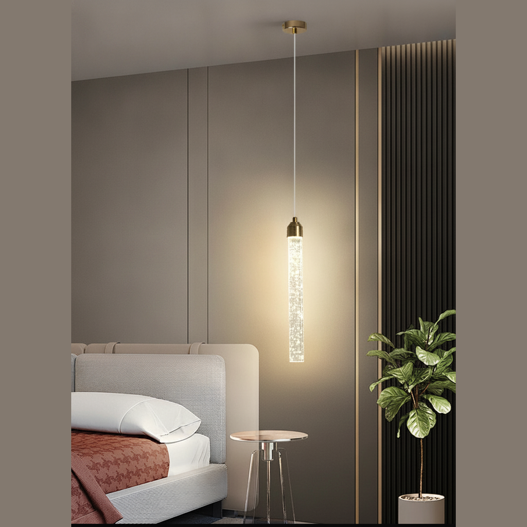 Suspension Tube en Cristal Finition Dorée Design Moderne