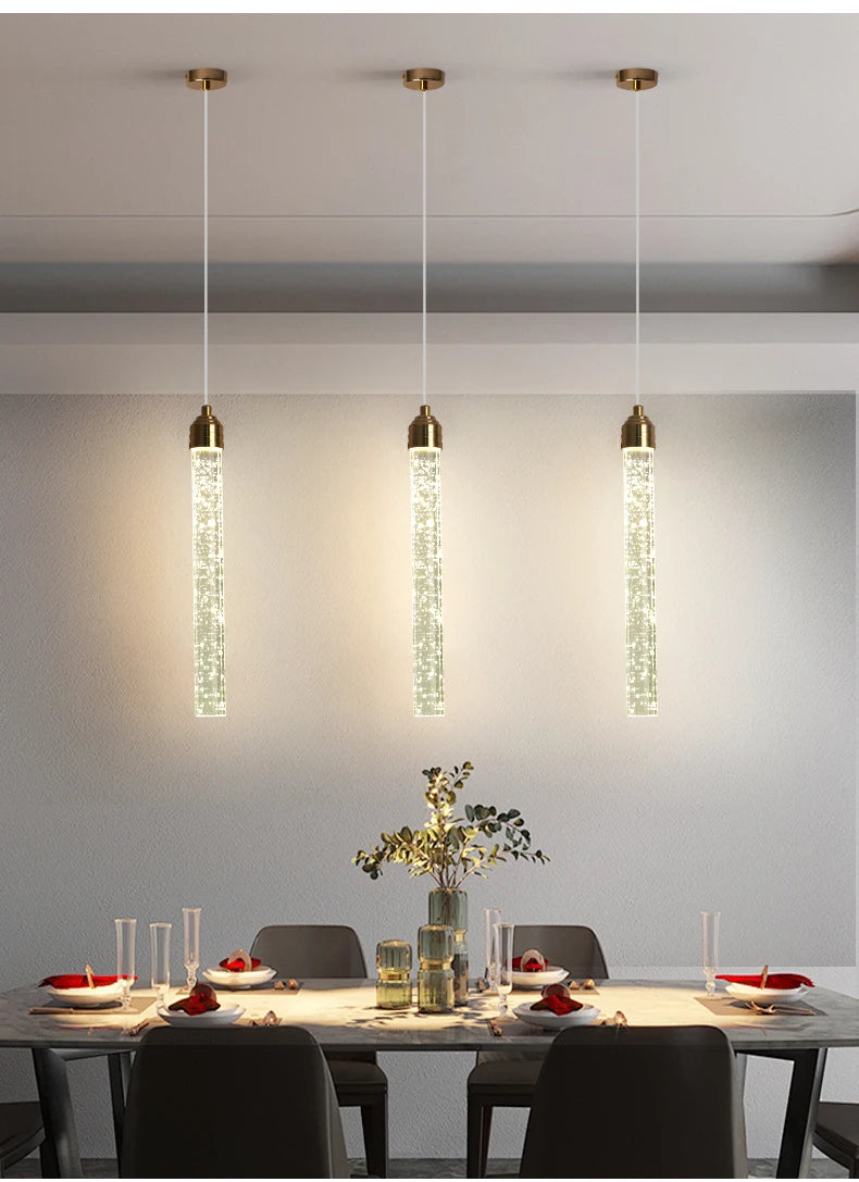 Suspension Tube en Cristal Finition Dorée Design Moderne