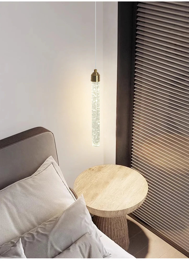Suspension Tube en Cristal Finition Dorée Design Moderne