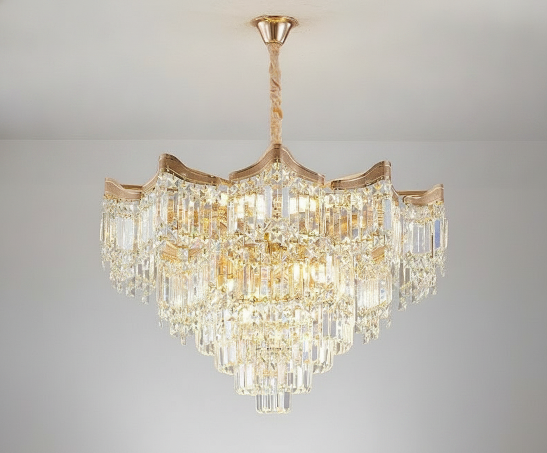 Lustre cascade en métal design moderne